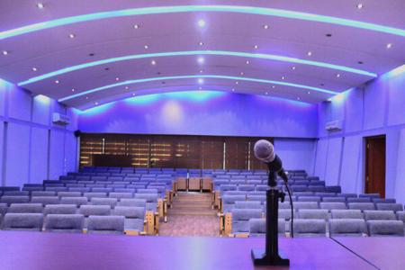 اجاره روزانه سالن همایش 170 نفره