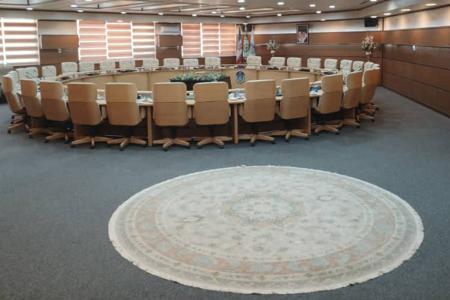 اجاره روزانه سالن کنفرانس 50 نفره با میز گرد