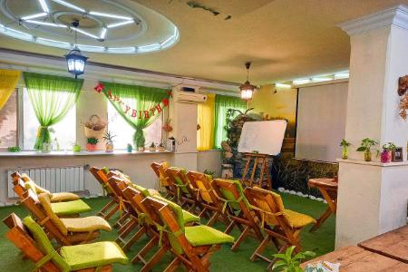 اجاره فضای خاص برای آموزش و جلسه