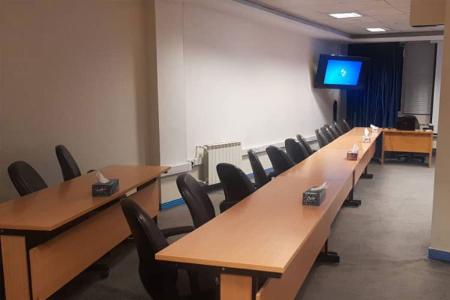 اجاره کلاس دارای ال سی دی