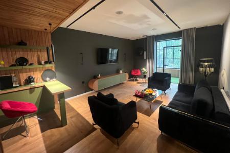 سالن سمینار  60نفری فرمانیه