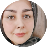 نرگس شریعتی