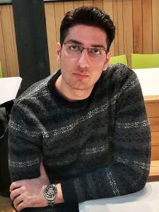 پویان آذرپِی