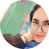 فاطمه خرامان