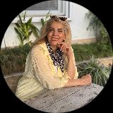 منیژه دهقان